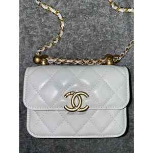Chanel 21A White Mini Flap Coin Purse With Chain Handle Shoulder Crossbody Bag